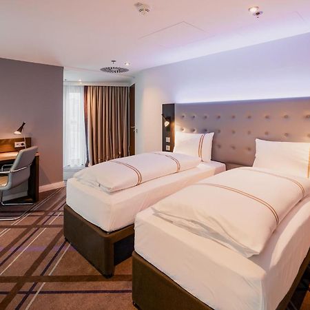 Premier Inn Stuttgart City Europaviertel Luaran gambar