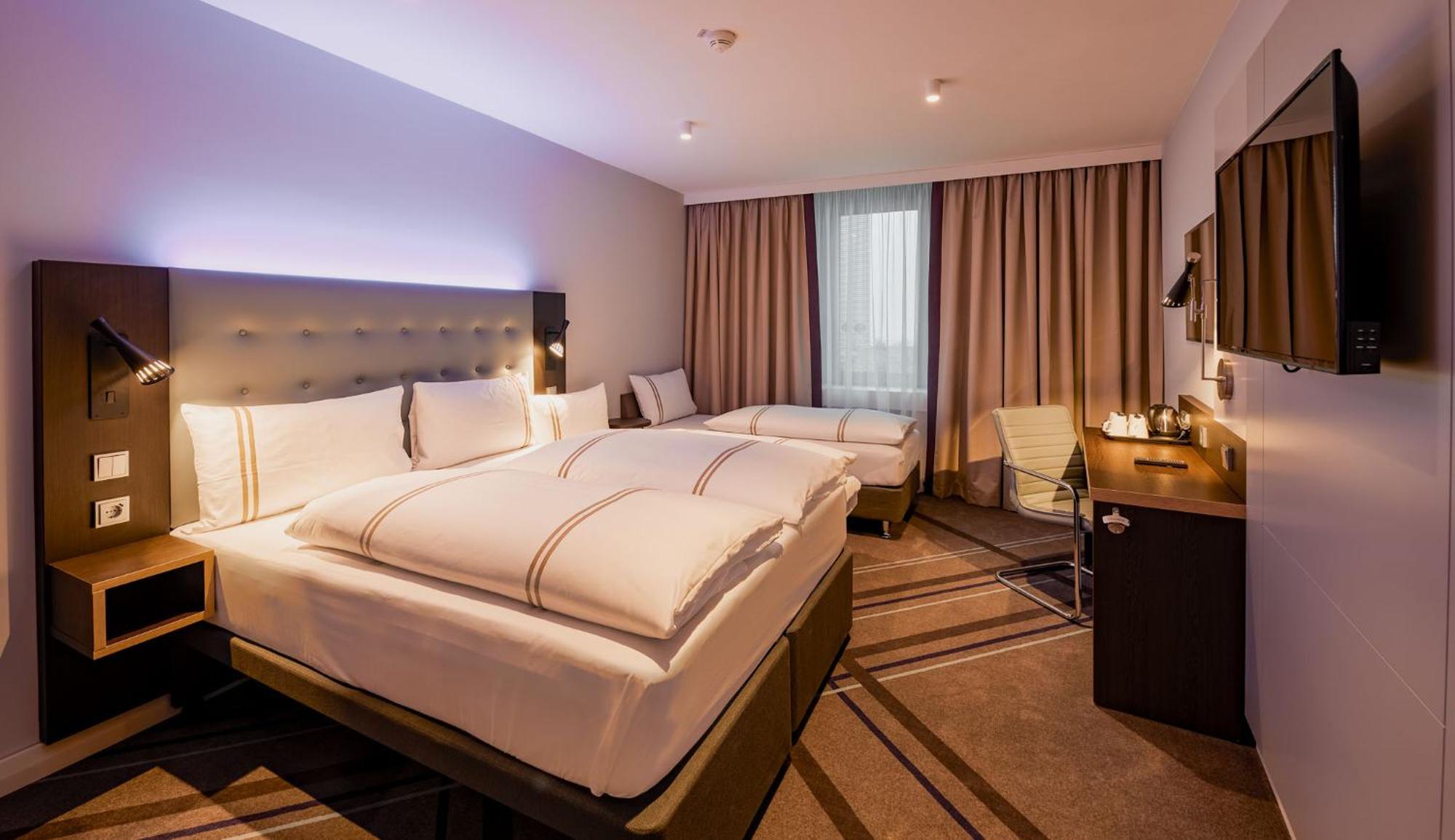 Premier Inn Stuttgart City Europaviertel Luaran gambar